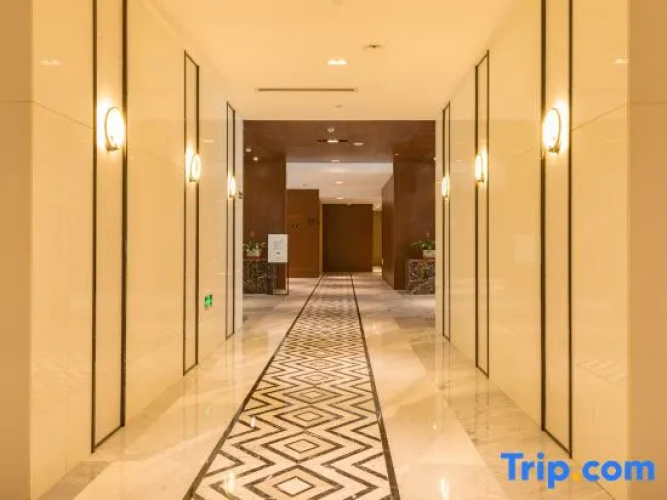 Wisdomrose hotel