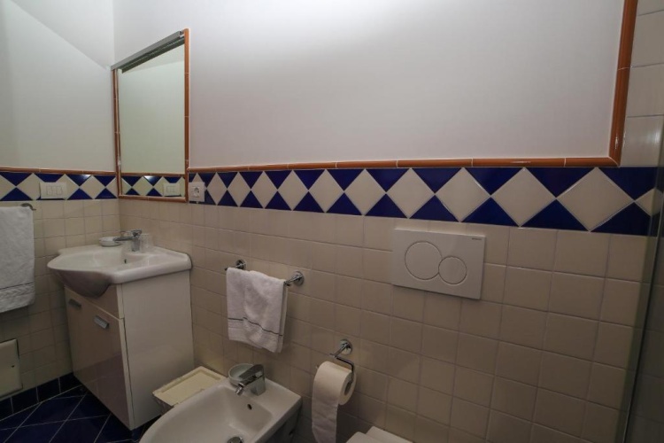 Economy Double room with view
