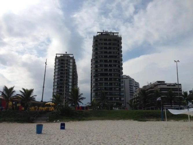 2 Bedrooms Apartment with sea view
