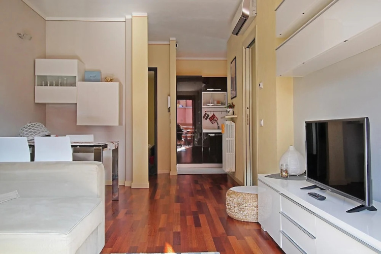 Apartment Self