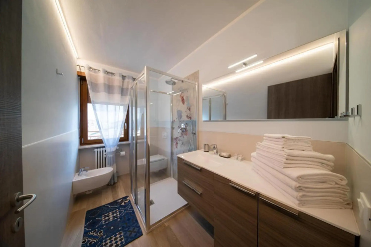 Blue Moon - Via Parigi Apartments