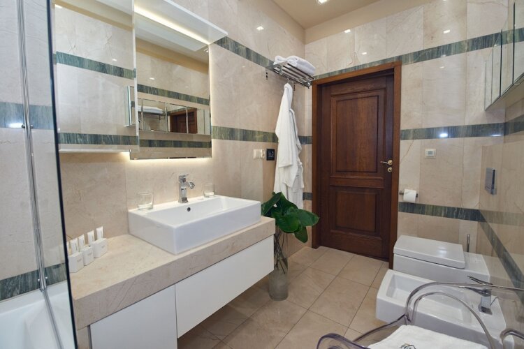 Hotel BogoriaOver view