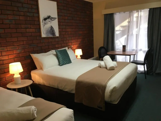 Standard Twin room