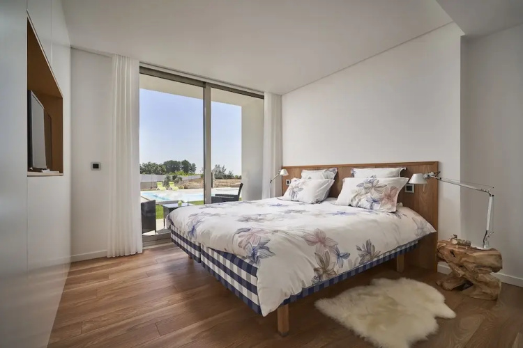 Oliveira House