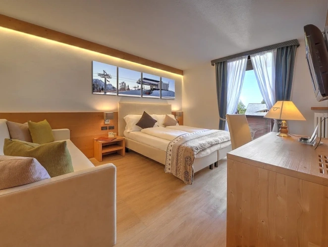 Superior Triple room