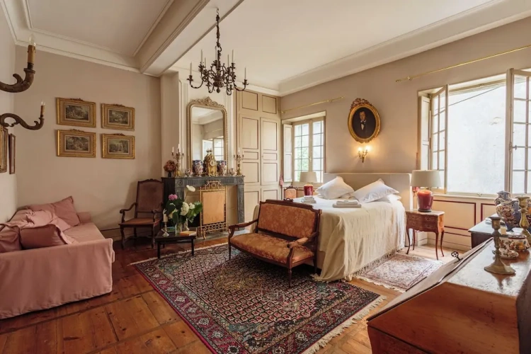 Grand Apartment