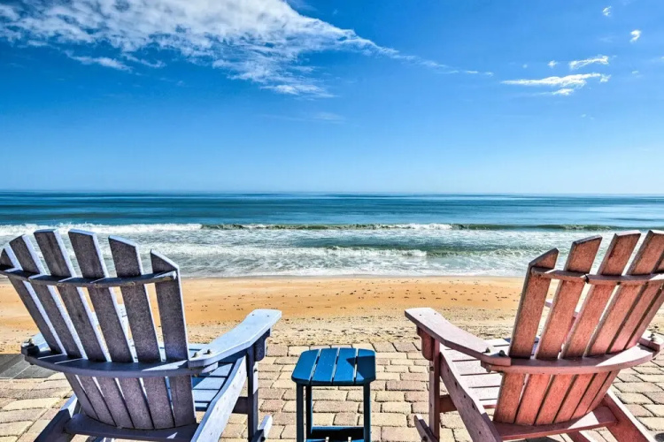 Flagler Beach Oceanfront Haven w/ Hot Tub!