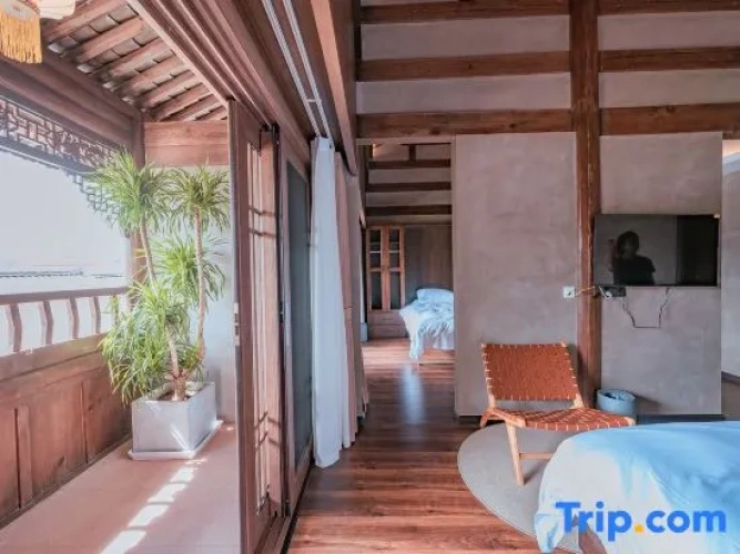 2 Bedrooms Family Suite