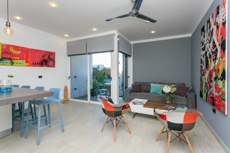 1 Bedroom Apartment