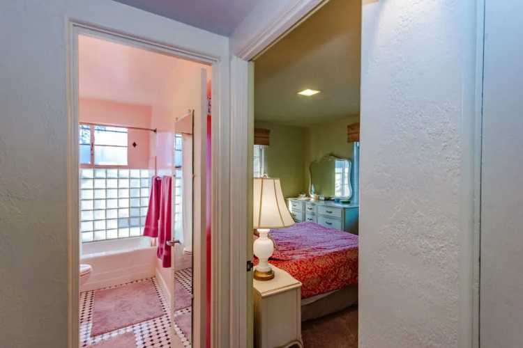 Readers Holmes 2BR by Casago