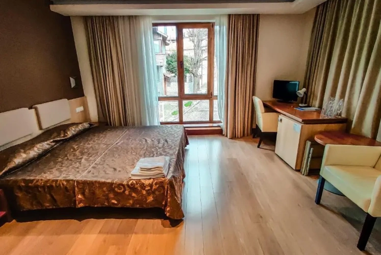 Standard Double room with balcony and with city view
