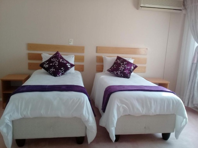 Economy Twin room