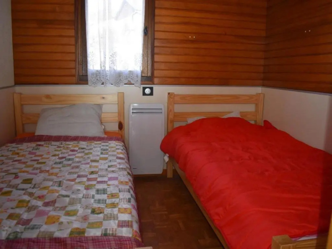 Chalet Font-Romeu-Odeillo-Via, 5 pièces, 6 personnes - FR-1-580-39