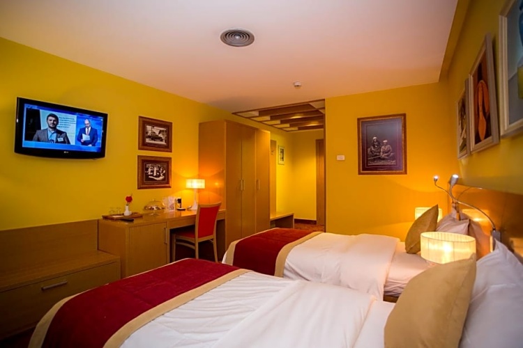 Standard Quadruple room