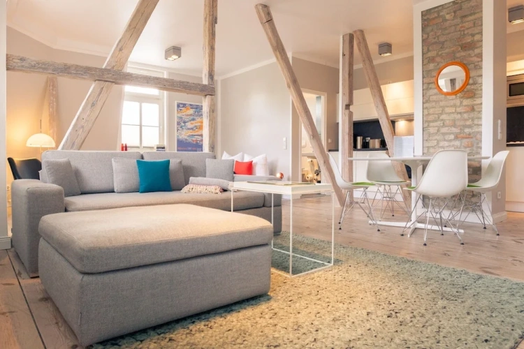 Apartment with balcony