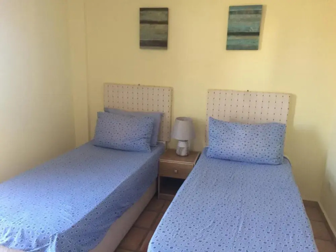 House - Sleeps 6 With Stunning Views