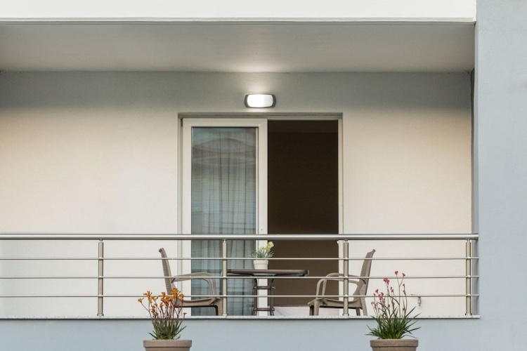 Sunshine Apartments