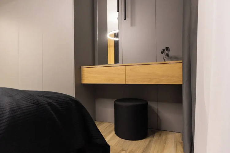 Royalton Suites