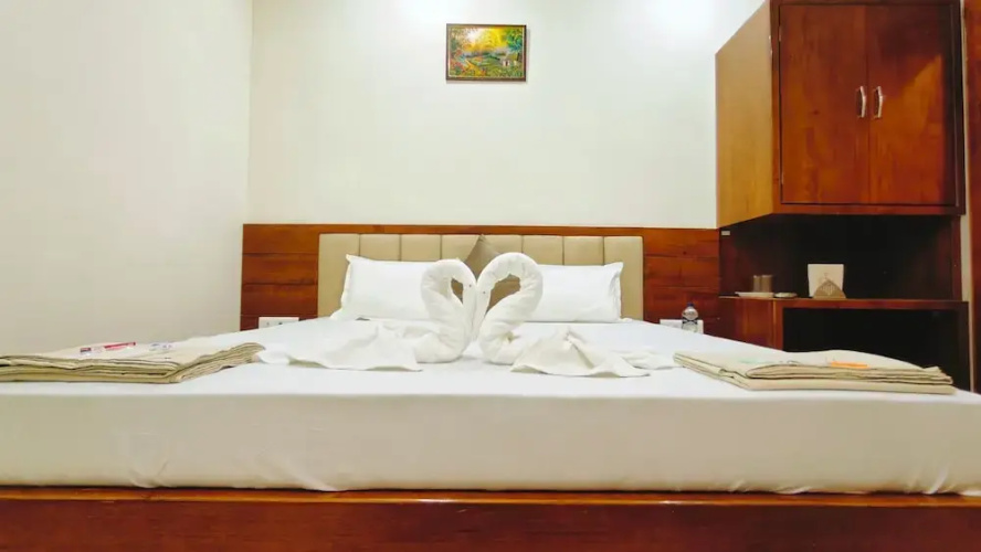 Hotel Babylon Regency