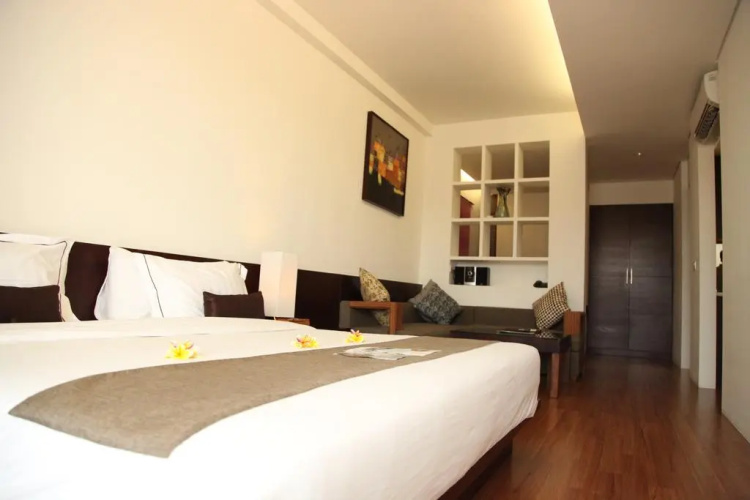 The Wangsa Hotel & Villas