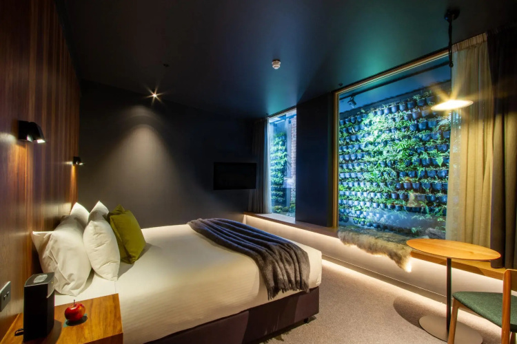 Moss Hotel