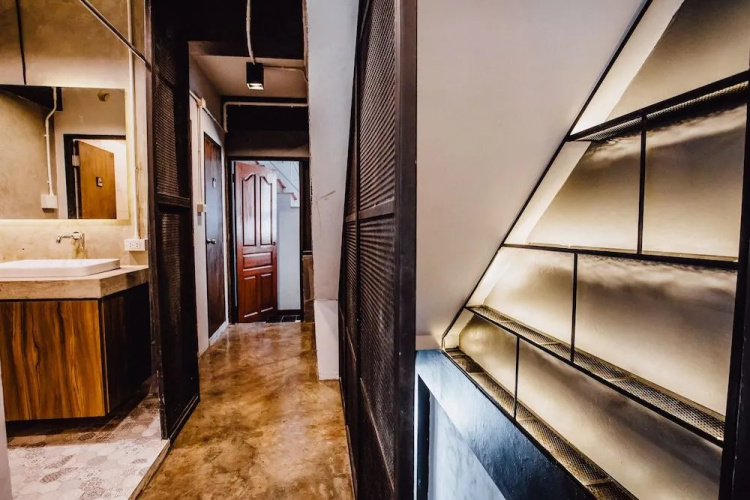 Kampor Co Working Space and Bed