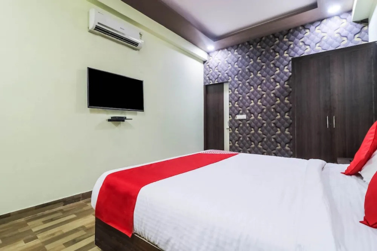 OYO 26223 The Royal Haveli