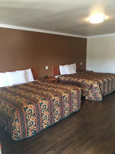 Colfax Motorlodge