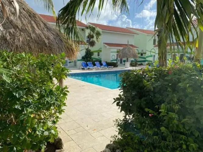 Blue Lagoon Apartment