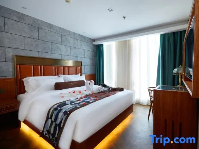 Grand Double room