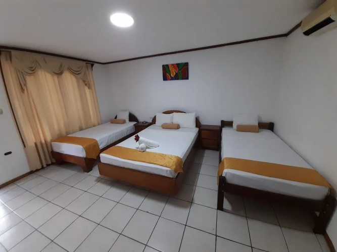 Arenal Container Hostel