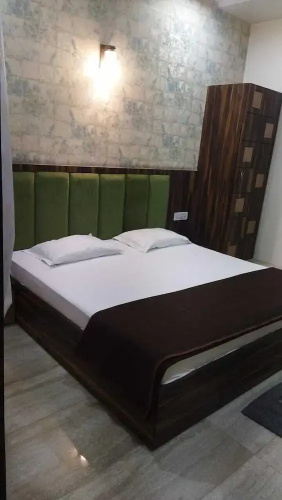 Hotel SR Siddhivinayak