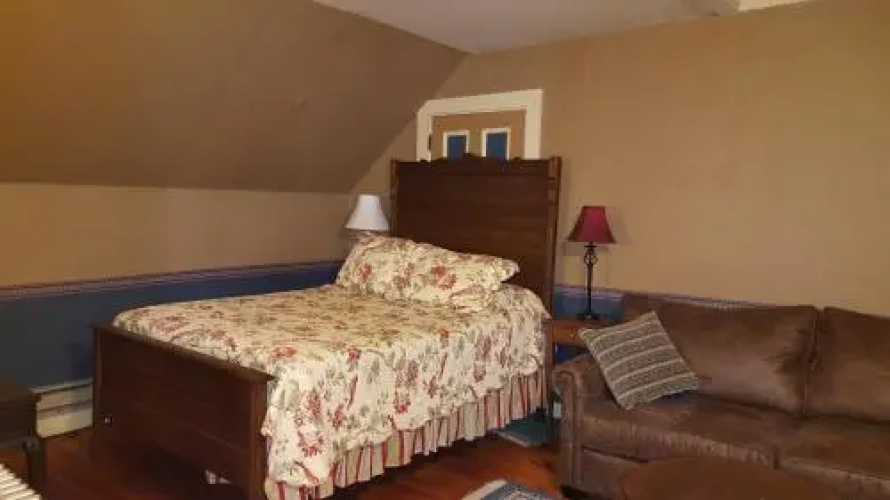 Holidae House B&B