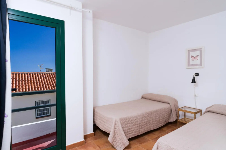 Los Rosales Apartamentos