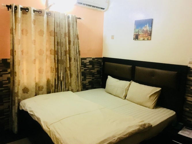 Premium room