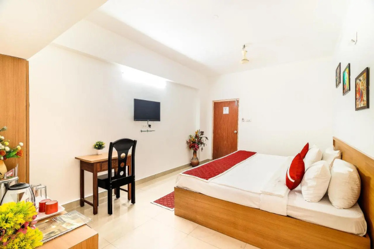 Paris Residency