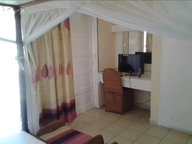 Maasai Restaurant Resort