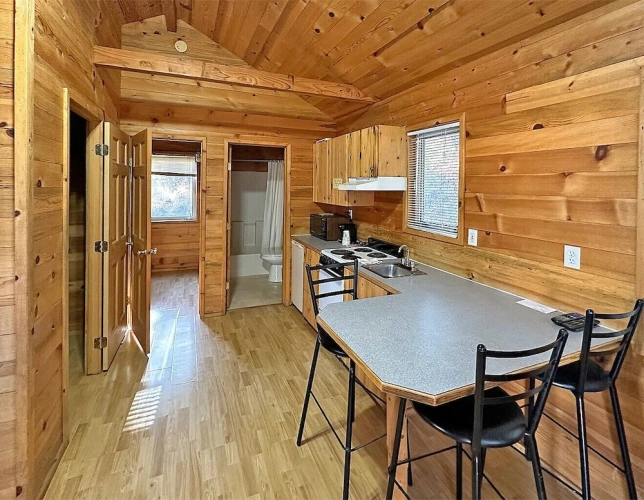 2 Bedrooms Standard Family room