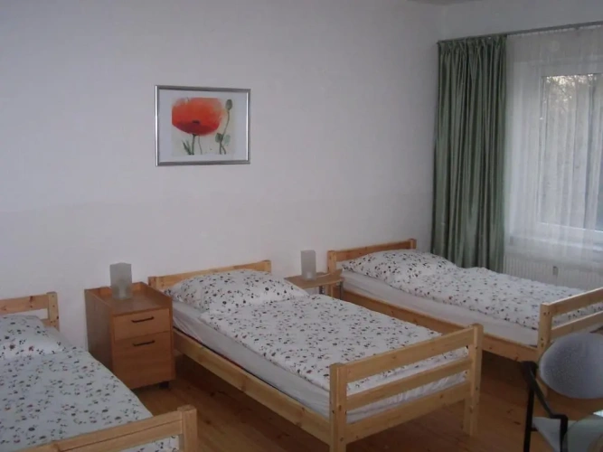 3 Bedrooms Apartment