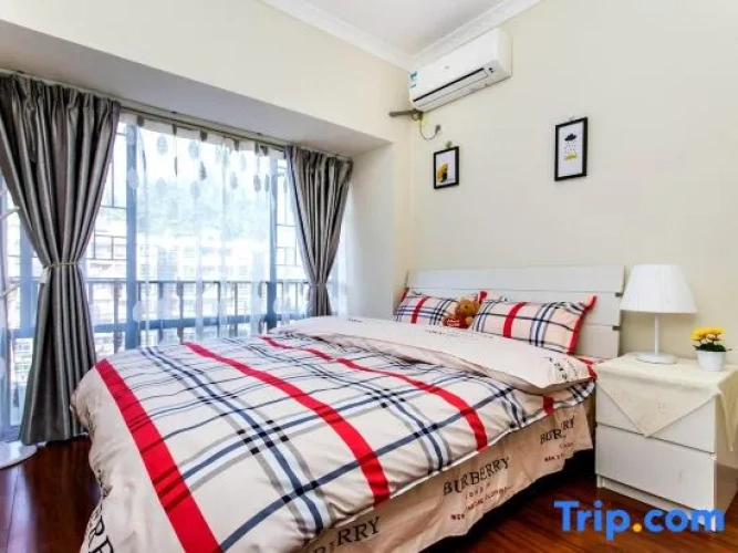 2 Bedrooms Suite
