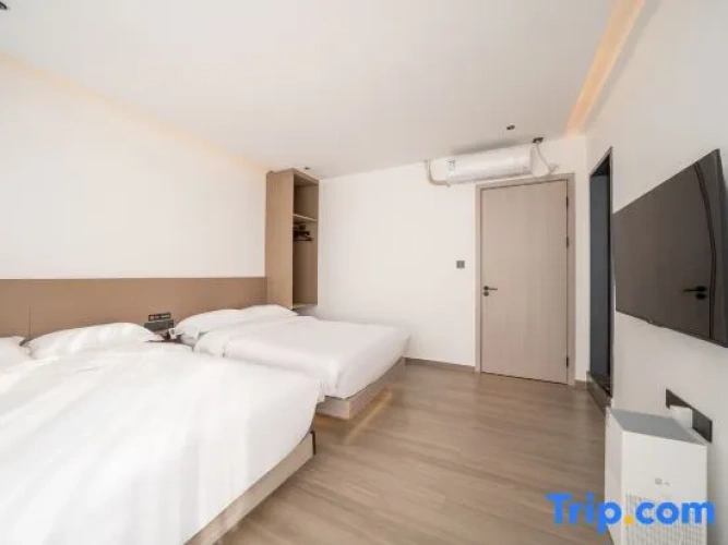 2 Bedrooms Suite