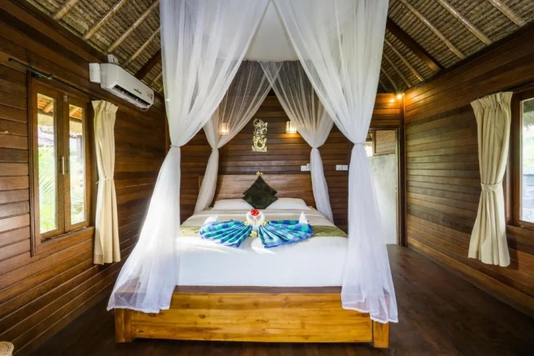 Double Bungalow