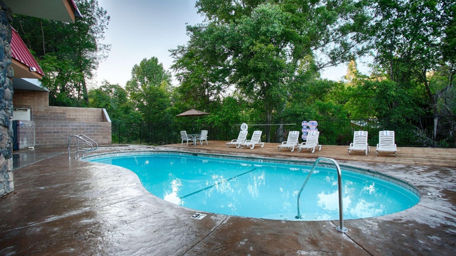Best Western Plus Yosemite Way Station Motel photo 16