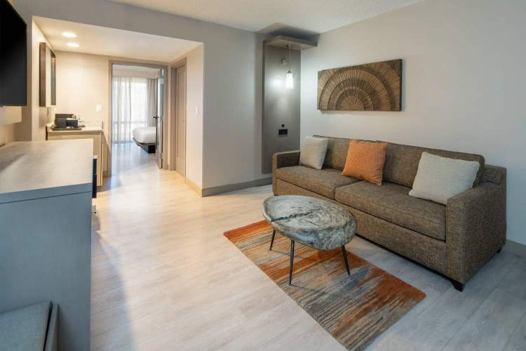 Double Suite