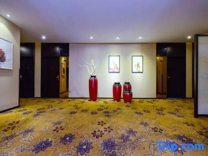 Chongqing jingyi oak hotel