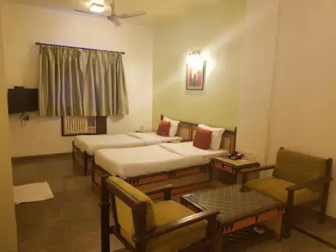 Pioneer Hotel