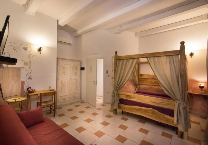 Standard Quadruple room