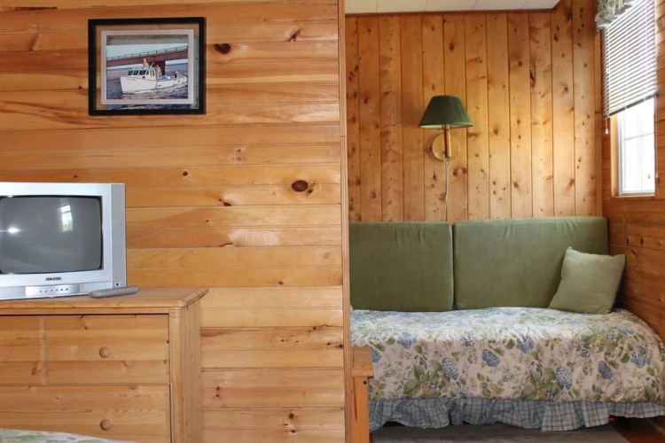 Parkside Cottages and Suites
