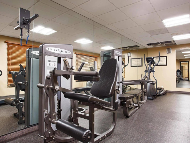 Best Western Plus Midwest Inn photo 22
