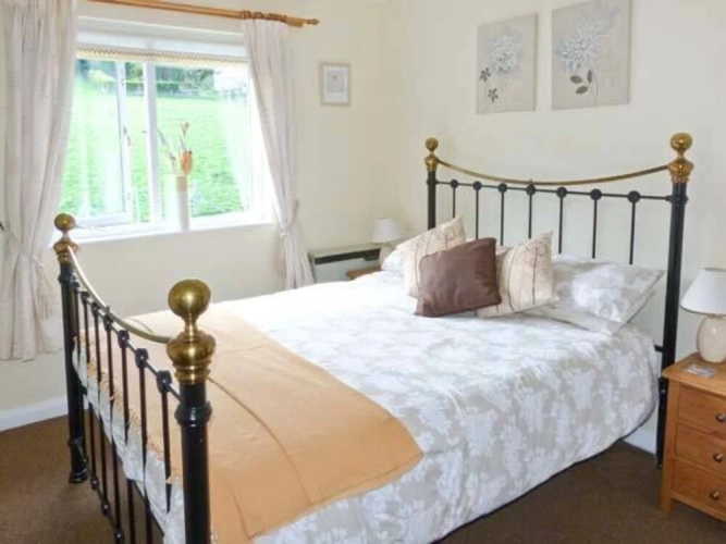 3 Low House Cottages